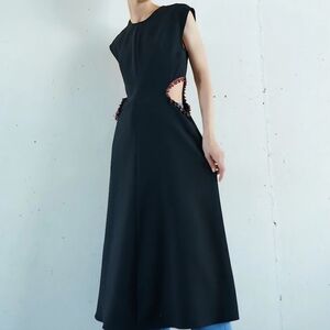 Nomia Women's Jewel Cutout Midi Dress- Black- Size 4- New!